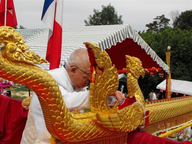 12celebrationxongprabang2011 579.jpg